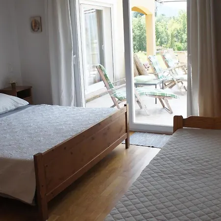 بيت ضيافة D'hotes Ananda سيسترون