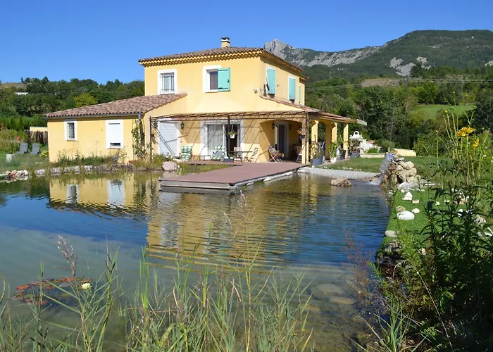 D'hotes Ananda Guest house